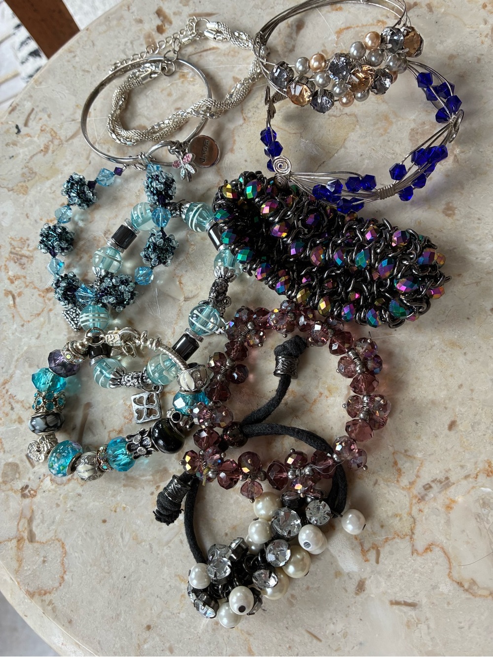 Bundle Of Bracelets, Vintage & Modern Mix - Picture 10 of 16